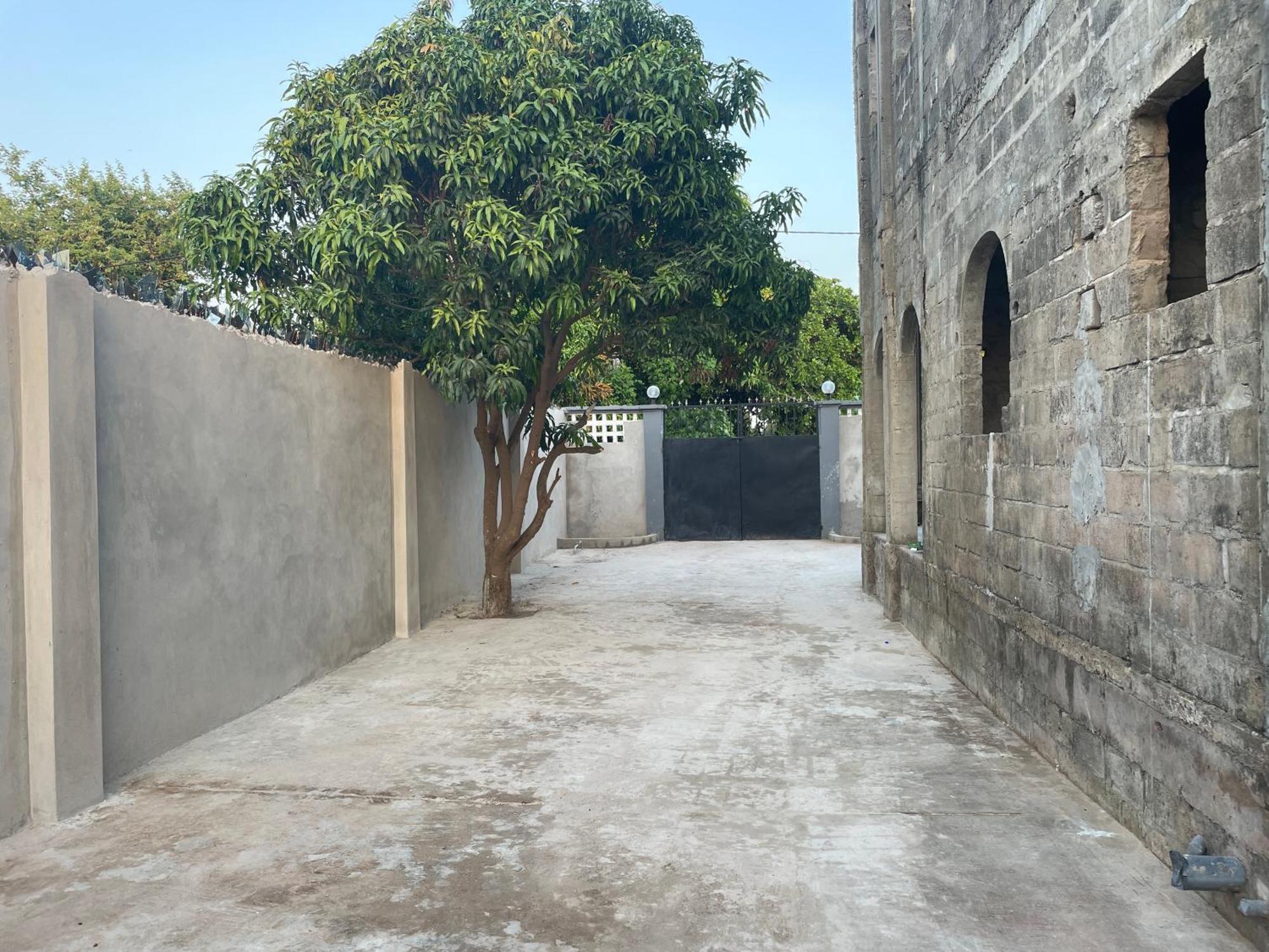 Nabixx Residence Brufut Exterior photo